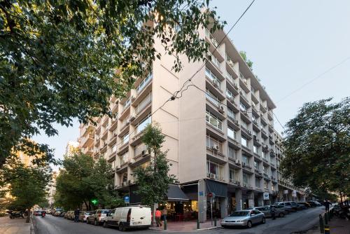 Kin Athens, Athens