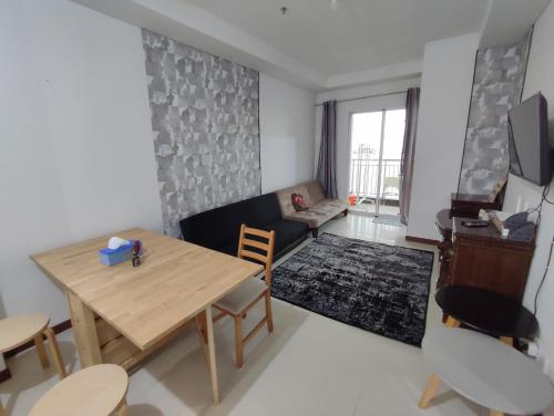 5 Beds 2 Bedroom Floor 20, Sea View, Fast Internet