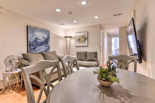 Central Philadelphia Retreat with City Views! in Philadelphia, USA