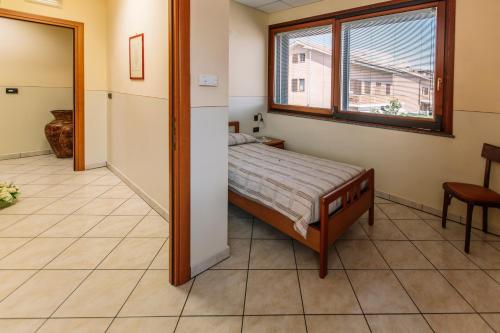 Abba Camere - image 4