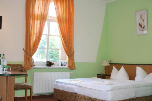 Haus Kehrwieder - Hotel am Kur-Cafe 325m von Bad Suderode entfernt