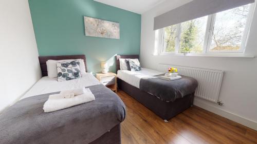 Beautiful & Spacious with 2 Free Parking Spaces - SRK Accommodation, Peterborough (photo 10)