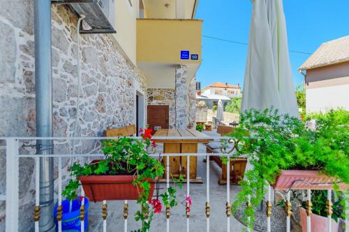 Stone house on the Batalaža Beach - Kali, Kali (fotografie 8)