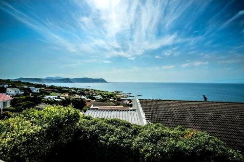 Penguinden - load-shedding free Penguinden - load-shedding free