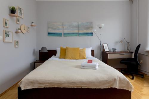 Grójecka Stara Ochota Apartment by BookingHost, Warsaw