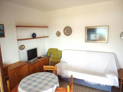 Apartment image 5
