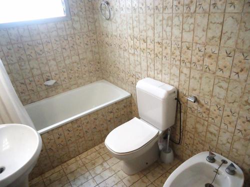 Apartment image 3