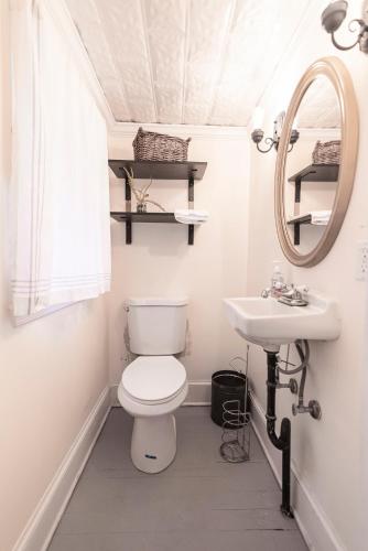 Riley House - image 14