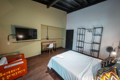 Loft equipado en Poblado cerca de Envigado FRN107 By Roots Rentals, Medellín (Foto 3)