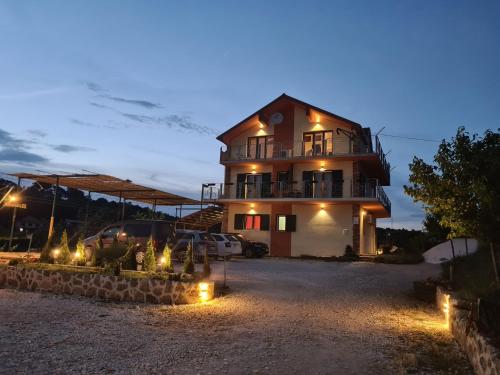Guest house Slatki Snovi in Split – Szupetar