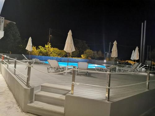 3 Island View Hotel – Nidri, GA