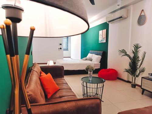 3 bedrooms, 7 beds