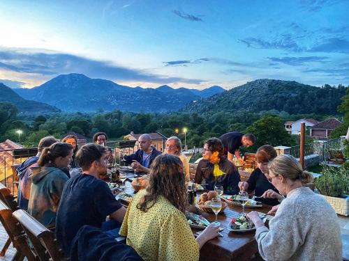 Restaurant, Eco Villas Merak in Virpazar