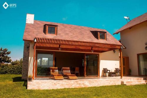 HOP LAGO & MAR exclusiva en playa de chincha in Chincha Alta