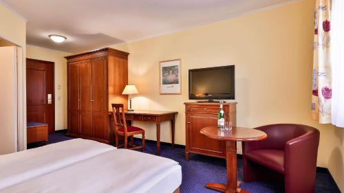 1 twin bed