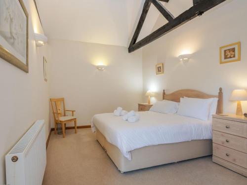 Willow Dereham - image 7