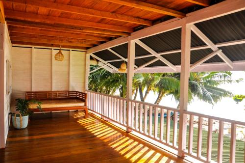 Crow's Nest in Pulau Mentawai