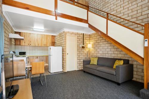 設施, 漢尼斯風景汽車旅館 (The View on Hannans Motel) in 卡爾古利