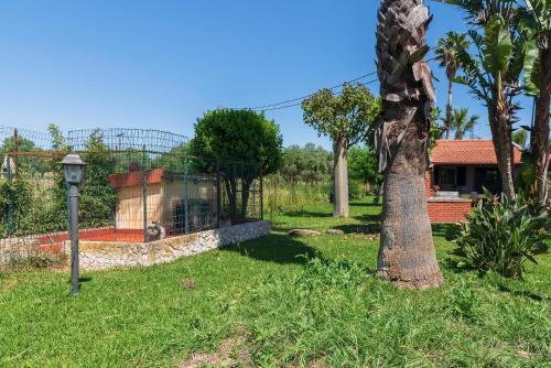 Villa con piscina vicino al mare