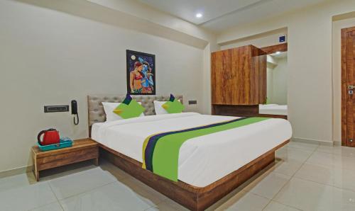 Treebo Royal Imperio, Hinjewadi, Pune