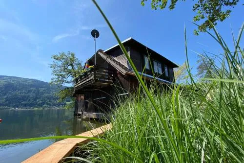Seehaus direkt am Ossiachersee in Steindorf am Ossiacher See, Österreich
