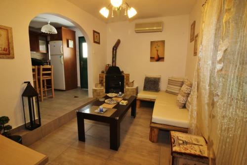 Eygenias House gîte à louer Vouniatádes