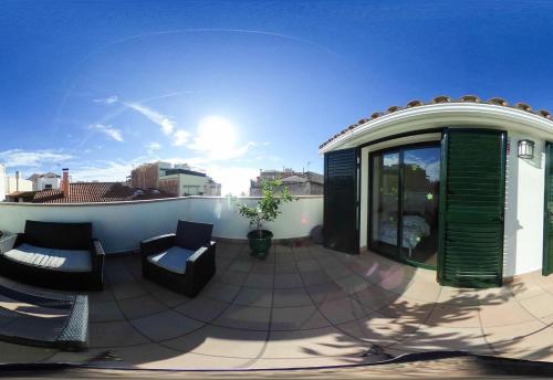 ระเบียง/ชานเรือน, Blue sea apartment in คาเนดเดมาร์