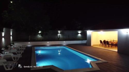 Vila Perla in Potoci