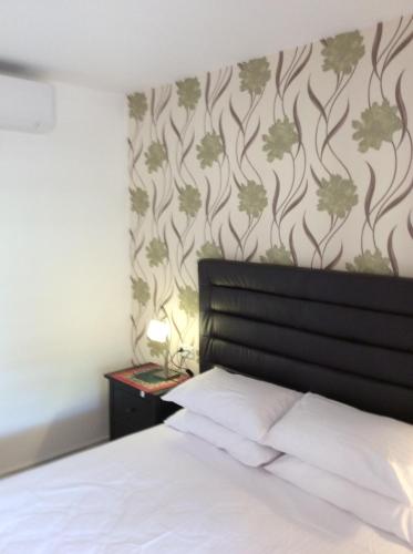 Two-Bedroom Apartment image 1