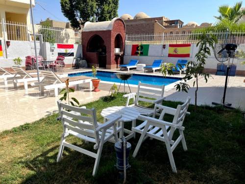 Piscina, Luxor Oasis Guest House in Luxor