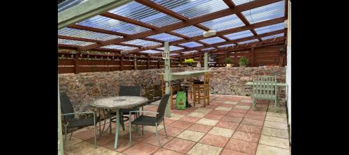 Delightful detached Cottage in Village Centre in Plymtree