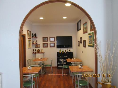 Hotel Tropical - main image