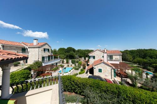 A környék, Villa Luci in Praznica