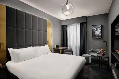 Hotel AMANO Covent Garden - image 8