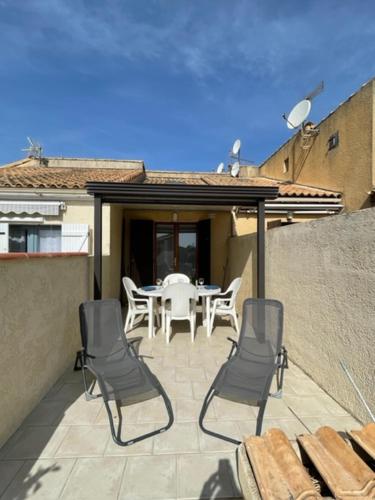 Maison pour 4 avec piscine 800 m Plage 4EV2PAV39 gîte à louer Saint-Pierre-sur-Mer