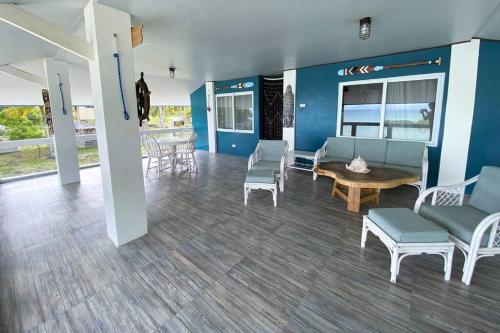 Toliz Beach House -Sipaway Island San Carlos City