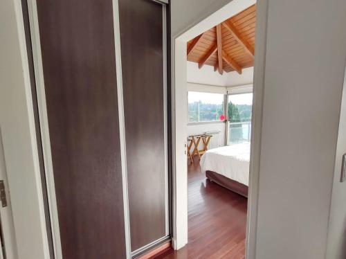 One-Bedroom Apartment image 10