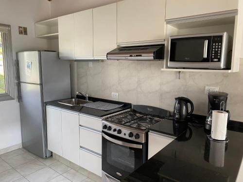 One-Bedroom Apartment image 6