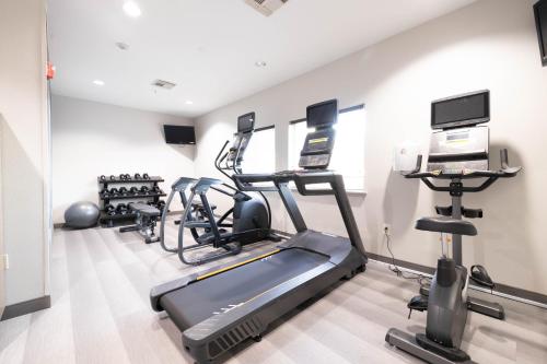 Candlewood Suites Houston Westchase - Westheimer an IHG Hotel - image 14