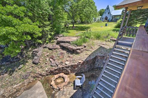 Vian Getaway with Lake Tenkiller Views and Deck!