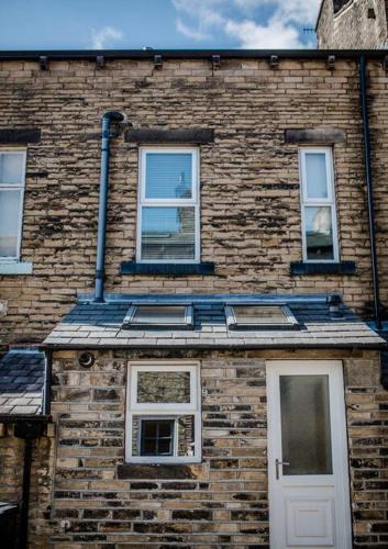 A szálláshely kívülről, Sleeps 5 - 3 Bedrooms - walk to the square hosted Happy Valley cast in Hebden Bridge