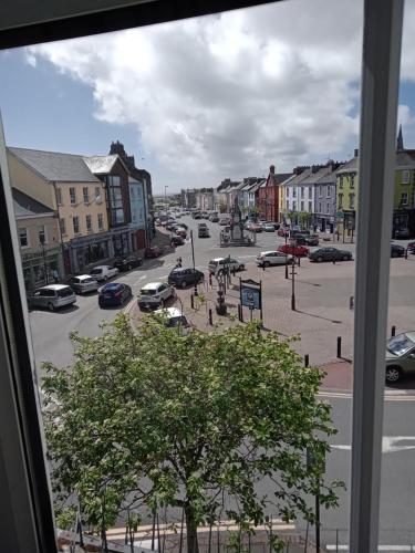 Buggle's Pub and Accommodation in Kilrush
