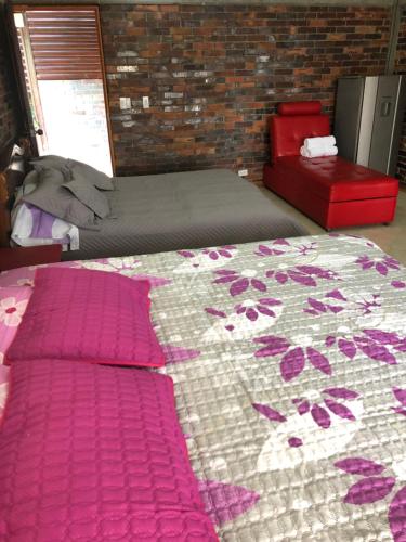 1 king bed, 1 double bed, 1 twin bed