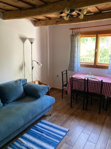 2 bedrooms, 2 beds
