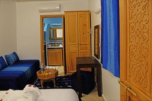 Riad ZANOUBA - image 14