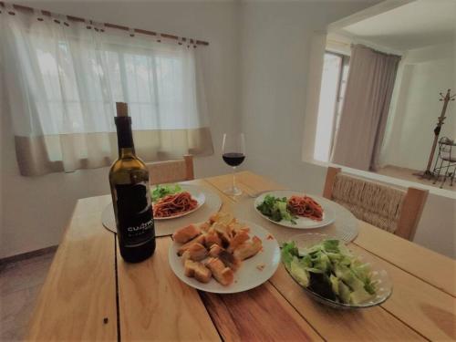 Casa Mango amplia con alberca y cerca de la Media Luna !!! in ริโอ เบร์เด