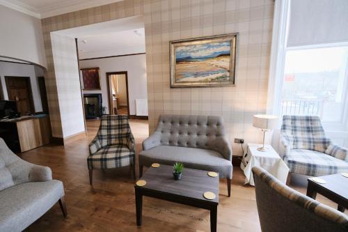 Fife Lodge Hotel - main image