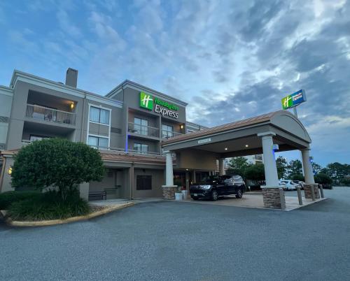 Holiday Inn Express Tifton, an IHG Hotel