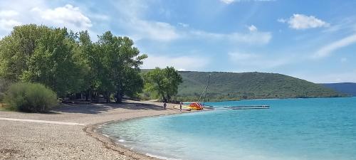 le studio du lac in Les Salles-Sur-Verdon