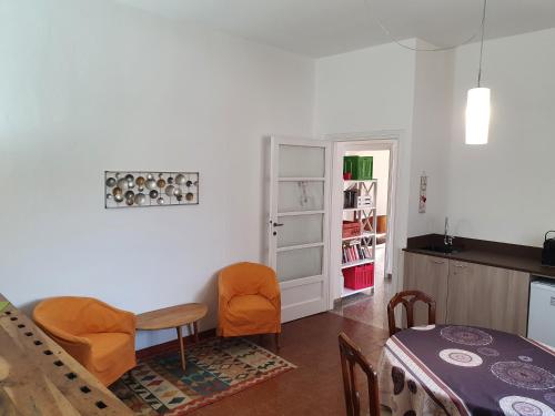 B&B LORI, Como (Foto 3)